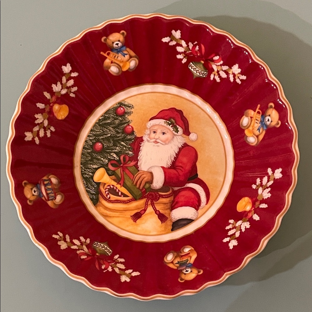 Villeroy & Boch ‘Toys Fantasy’ Santa and Teddy Bear Small Ceramic Bowl
